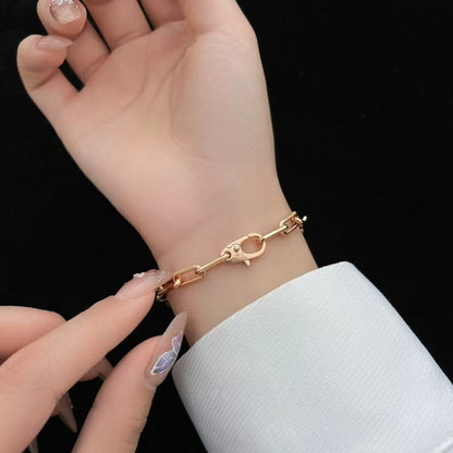 [⭐Hevara Jewelry jewelrys]CT CHAIN BRACELET