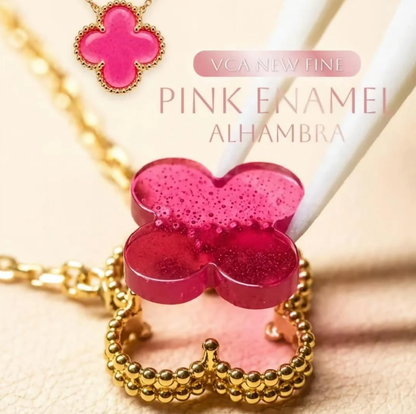 [⭐Hevara Jewelry] NEW CLOVER 15MM PINK ENAMEL NECKLACE