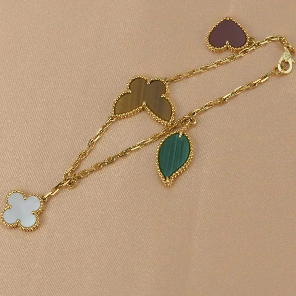 [⭐Hevara Jewelry]LUCKY SPRING 5 MOTIF GOLD BRACELET