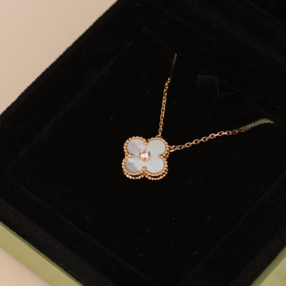 [⭐Hevara Jewelry]CLOVER 15MM DIAMOND WHITE FRITILLARIA NECKLACE