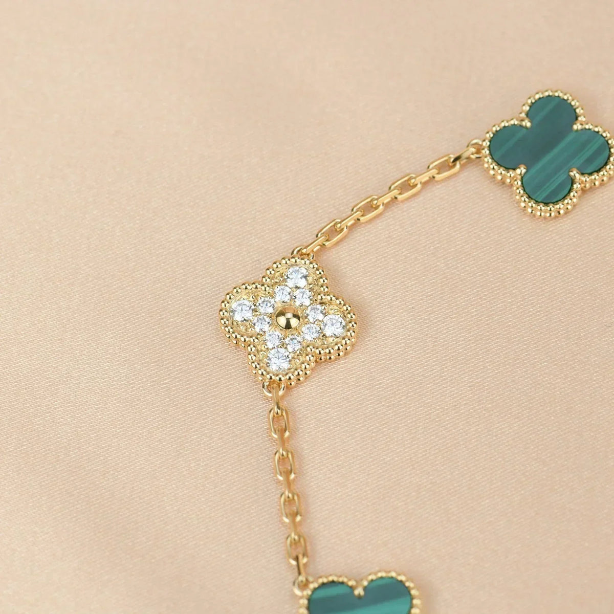 [⭐Hevara Jewelry] CLOVER 5 MOTIF MALACHITE BRACELET COLLECTION