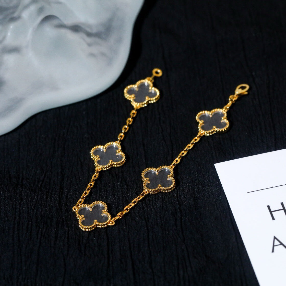 [⭐Hevara Jewelry]CLOVER 5 MOTIF ROCK CRYSTAL BRACELET