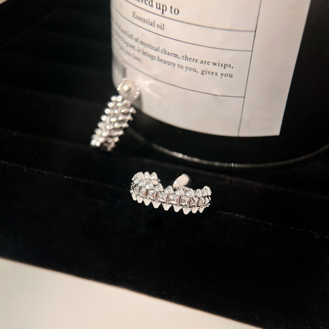 [⭐Hevara Jewelry]CLASH SMALL HOOP EARRINGS