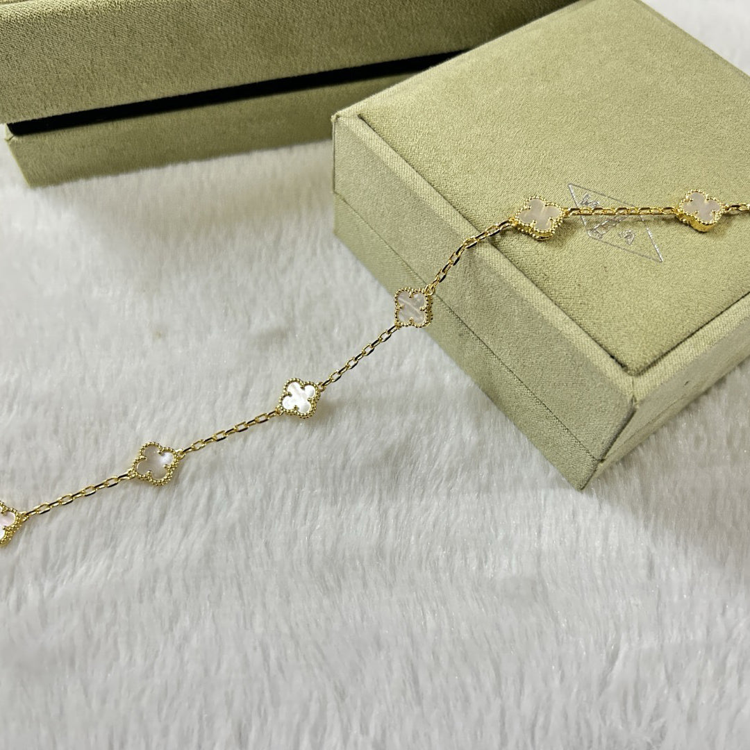 [⭐Hevara Jewelry]CLOVER 6 MOTIF WHITE MOP BRACELET