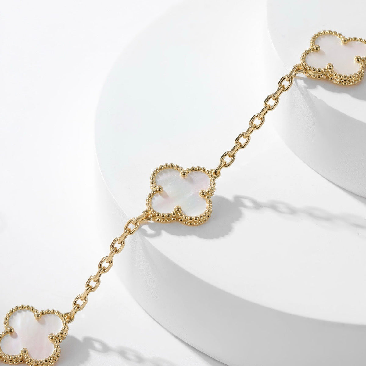 [⭐Hevara Jewelry]CLOVER 10 MOTIFS WHITE MOTHER OF PEARL NECKLACE