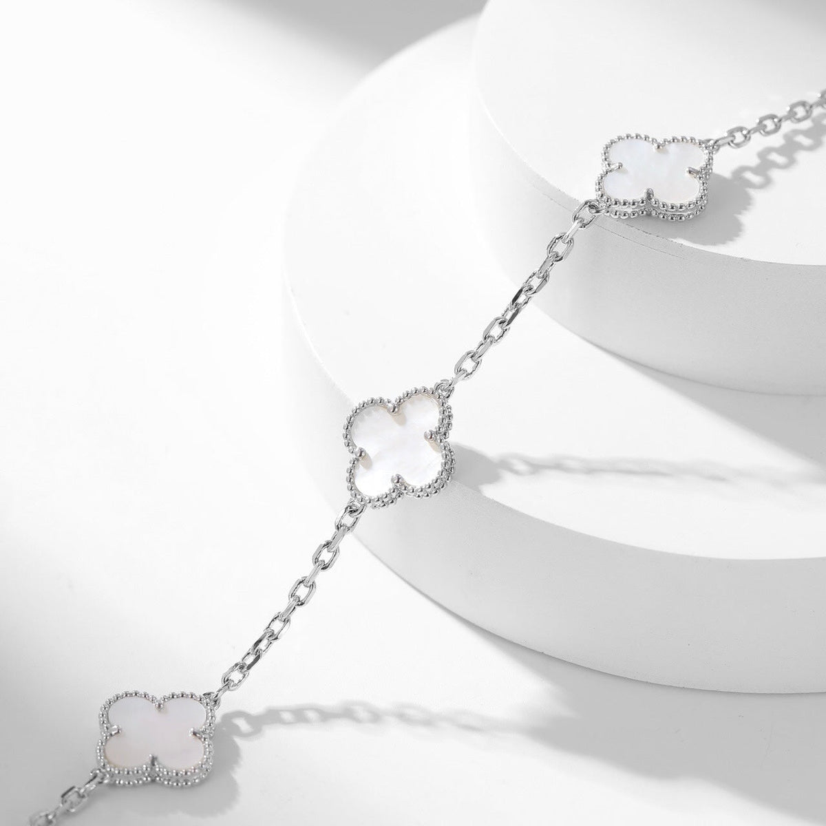 [⭐Hevara Jewelry]CLOVER 10 MOTIFS WHITE MOTHER OF PEARL NECKLACE