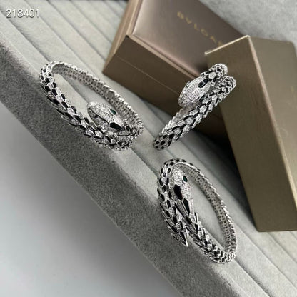 [⭐Hevara Jewelry]NEW OBSIDIAN & DIAMOND SERPENT BRACELET