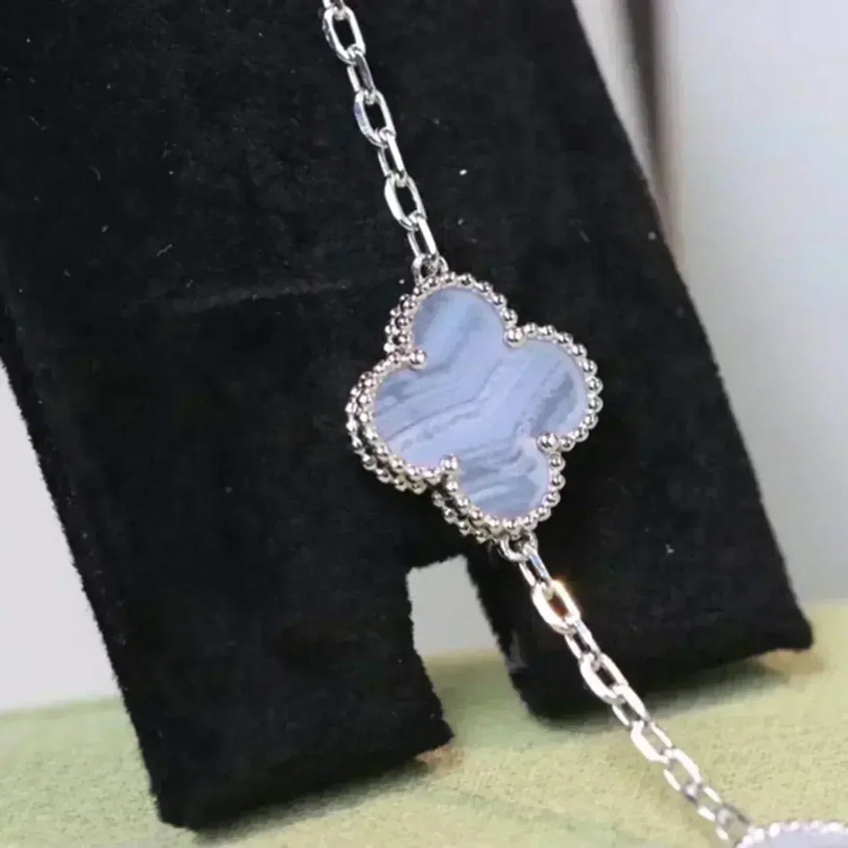 [⭐Hevara Jewelry] CLOVER 5 MOTIF PURPLE CHALCEDONY BRACELET COLLECTION