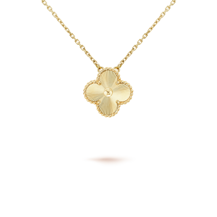 [⭐Hevara Jewelry]CLOVER 15MM LASER NECKLACE