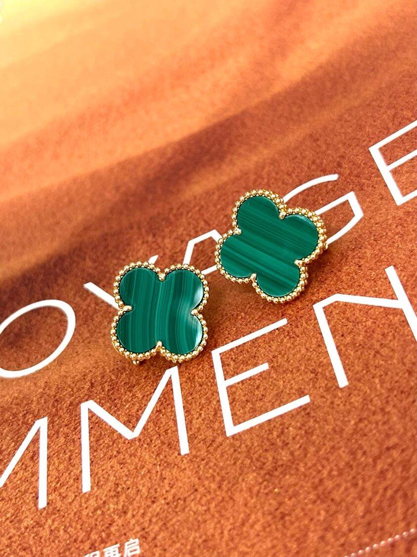 [⭐Hevara Jewelry] CLOVER LARGE (20mm) 1 MOTIFS GREENER MOP STUD EARRINGS