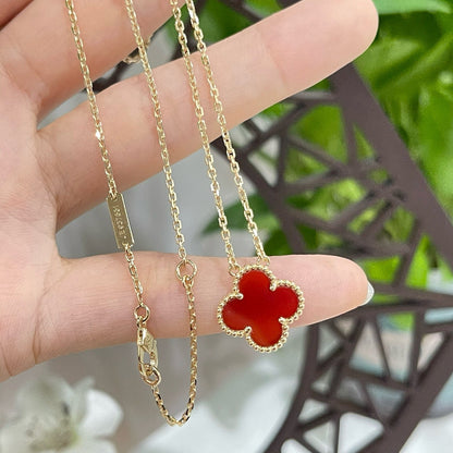 [⭐Hevara Jewelry]CLOVER 15MM CARNELIAN SINGLE FLOWER NECKLACE