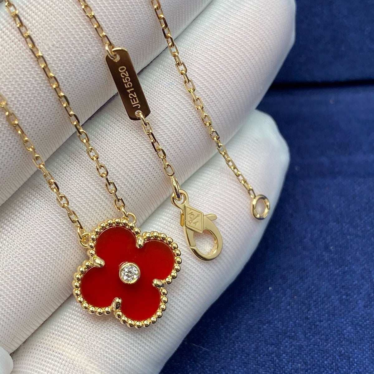 [⭐Hevara Jewelry]CLOVER 15MM DIAMOND CARNELIAN NECKLACE