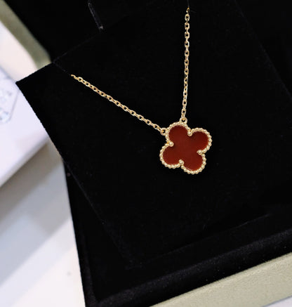 [⭐Hevara Jewelry]CLOVER 15MM CARNELIAN SINGLE FLOWER NECKLACE