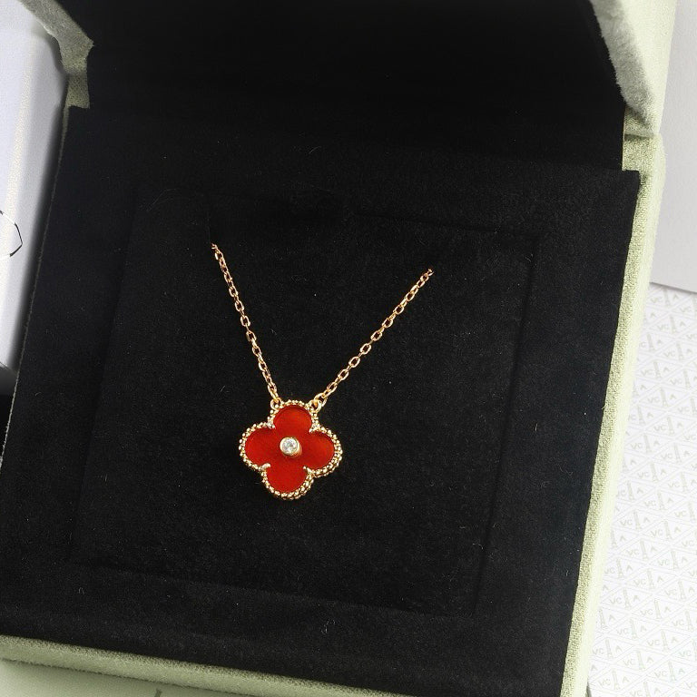 [⭐Hevara Jewelry]CLOVER 15MM DIAMOND CARNELIAN NECKLACE