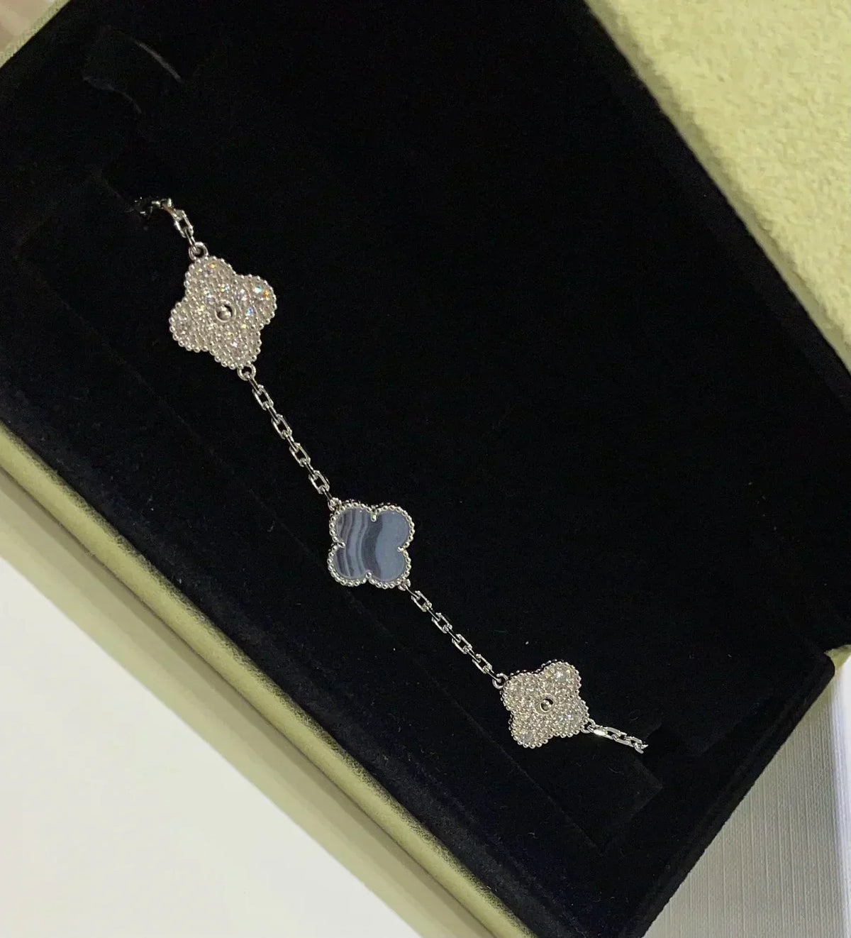 [⭐Hevara Jewelry] CLOVER 5 MOTIF PURPLE CHALCEDONY BRACELET COLLECTION