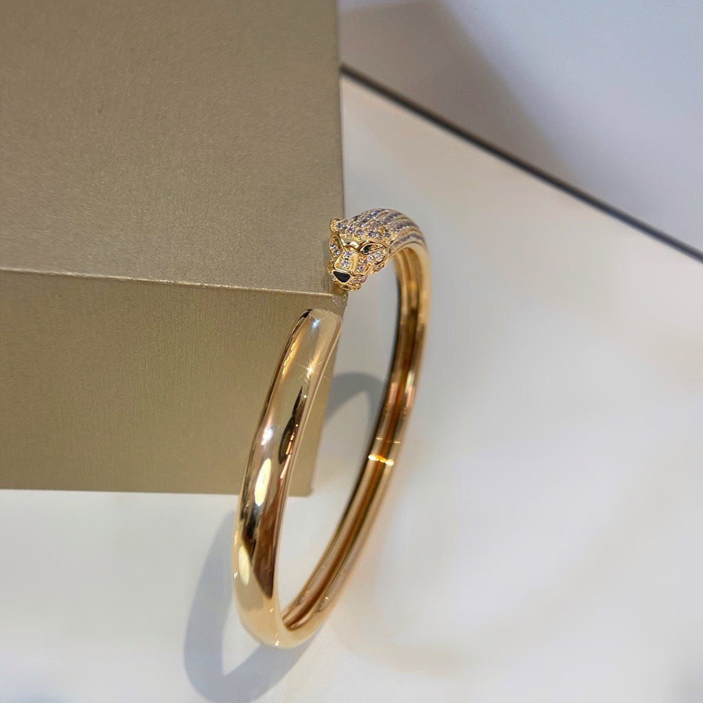 [⭐Hevara Jewelry]PANTHERE HALF DIAMOND OPEN BRACELET