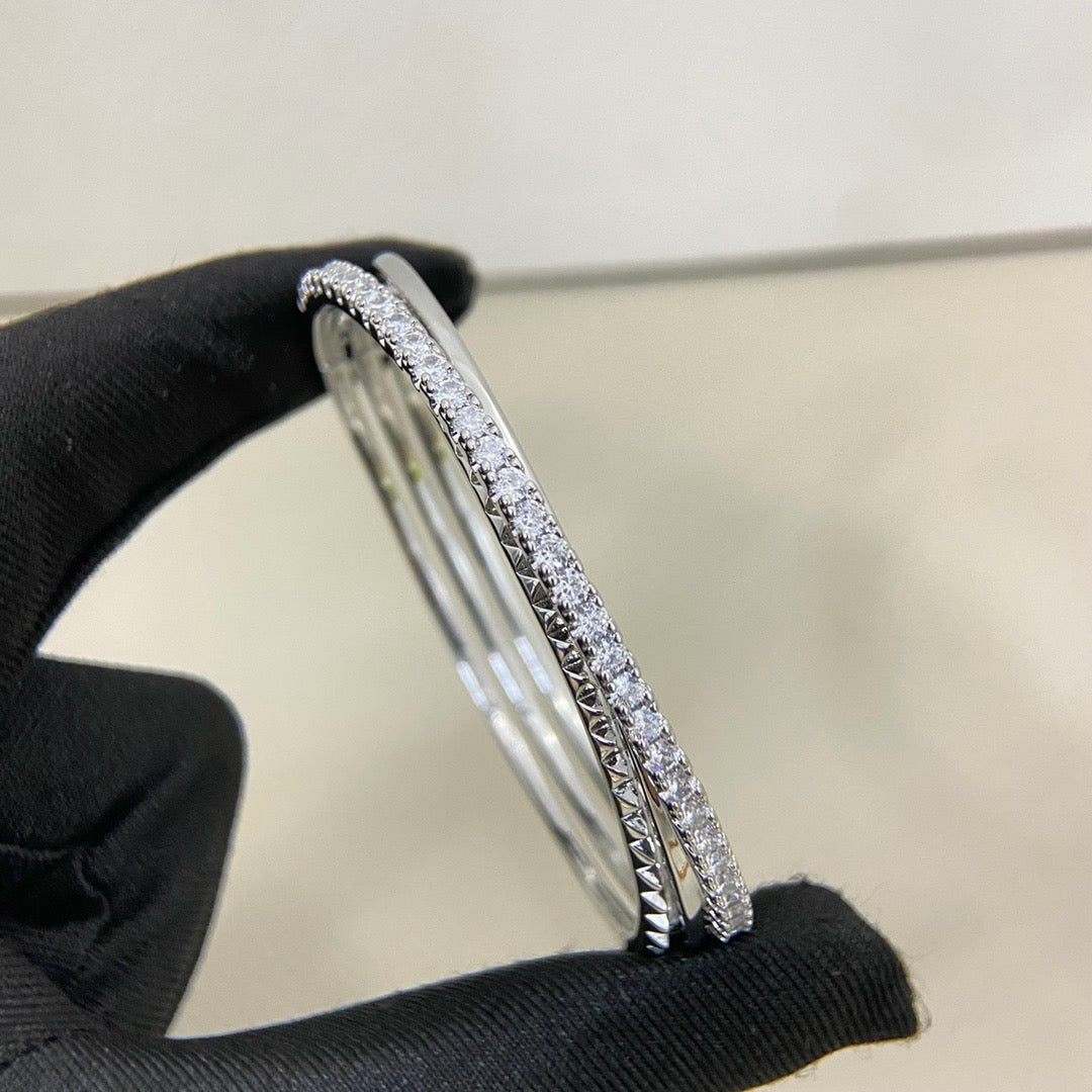 [⭐Hevara Jewelry]ETINCELLE HALF-PAVED DIAMOND BRACELET