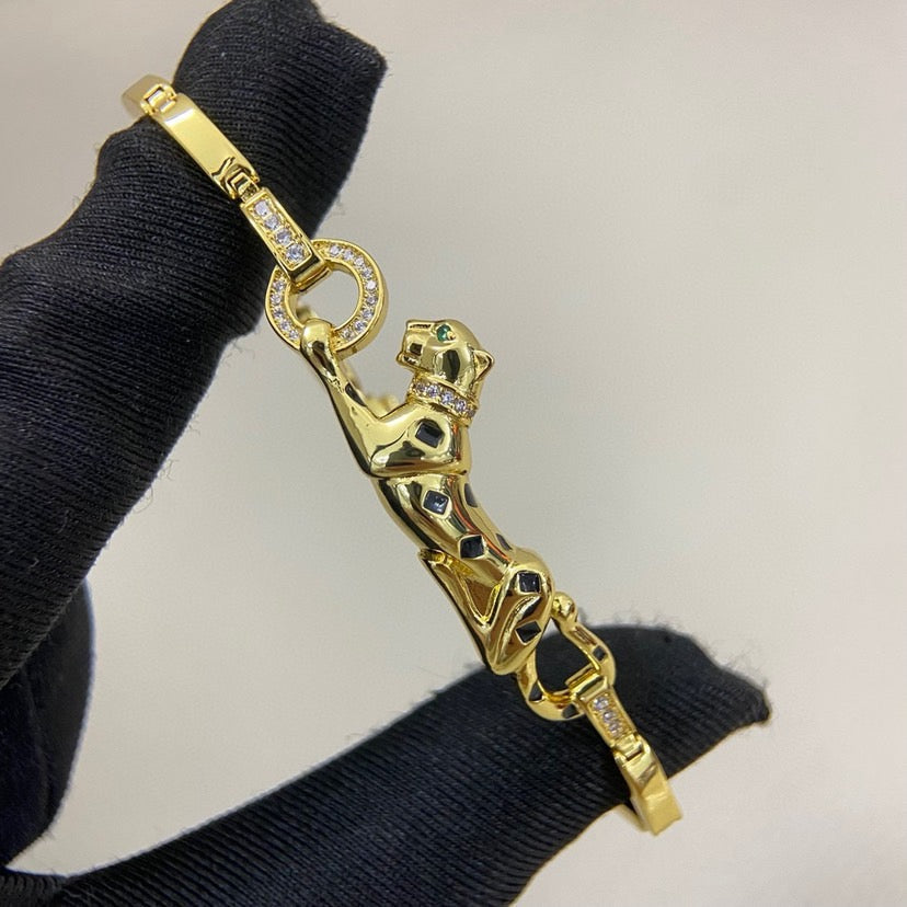 [⭐Hevara Jewelry]PANTHERE HALF DIAMOND ON CHAIN BRACELET