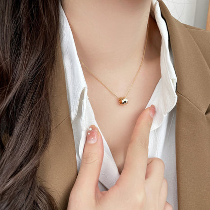 [⭐Hevara Jewelry]BEE MINI PEDANT DIAMOND NECKLACE
