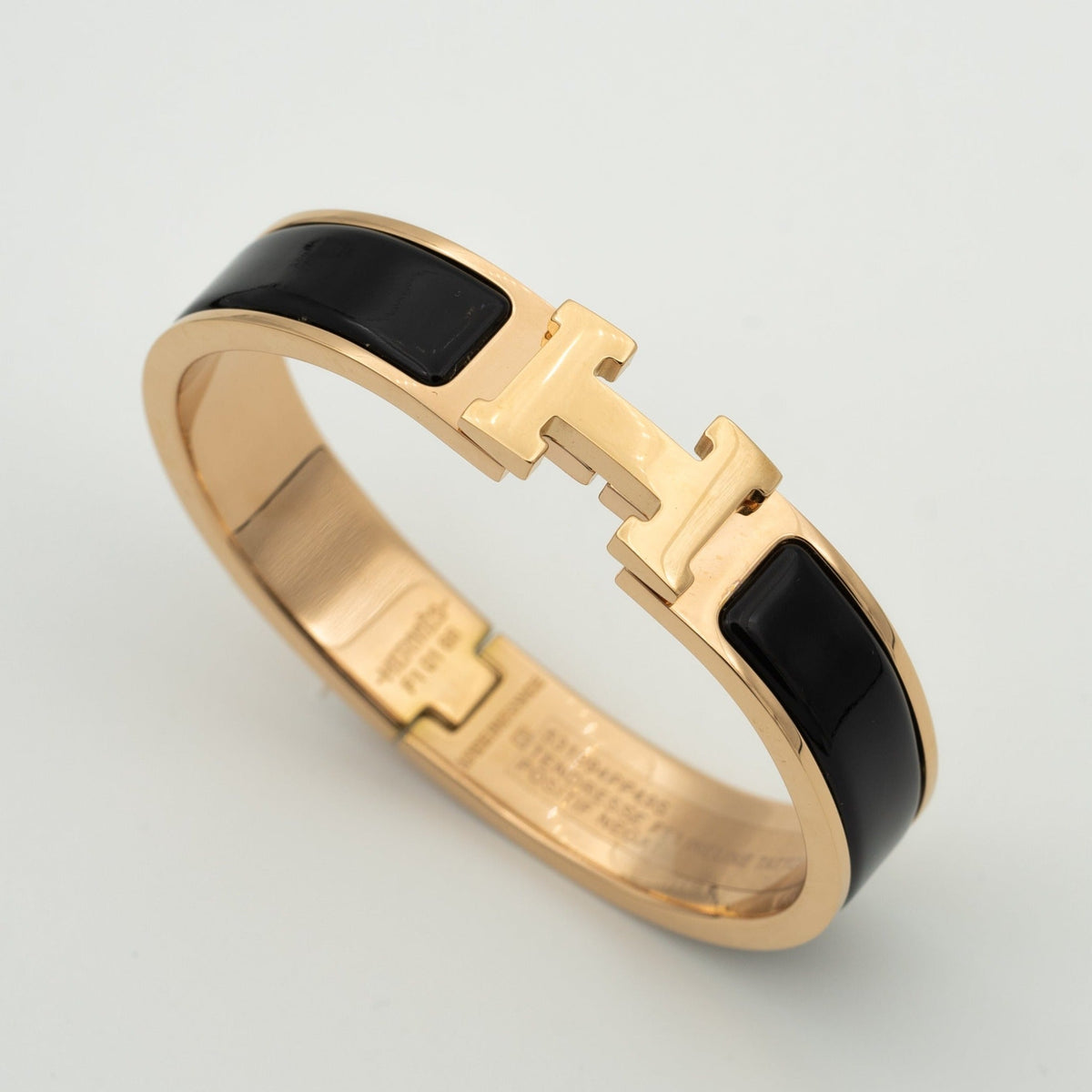 [⭐Hevara Jewelry]H BLACK BRACELET