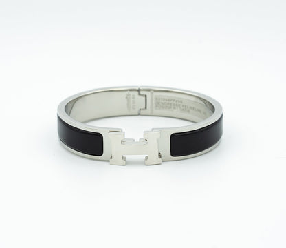 [⭐Hevara Jewelry]H BLACK BRACELET