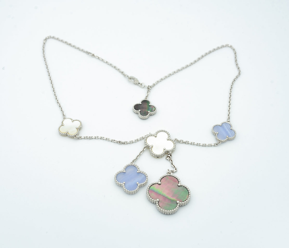 [⭐Hevara Jewelry]CLOVER MOP CHALCEDONY NECKLACE SILVER 6 MOTIF
