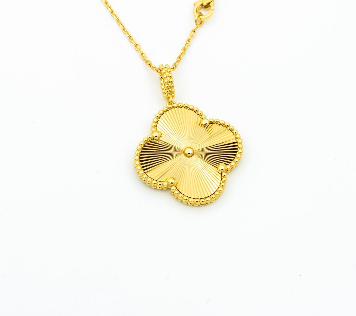 [⭐Hevara Jewelry]CLOVER 25MM PEDANT NECKLACE GOLD