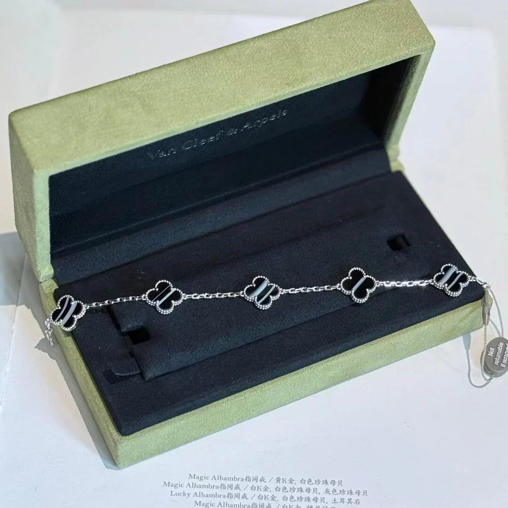 [⭐Hevara Jewelry] CLOVER 5 MOTIF PULSAR STONE BRACELET COLLECTION