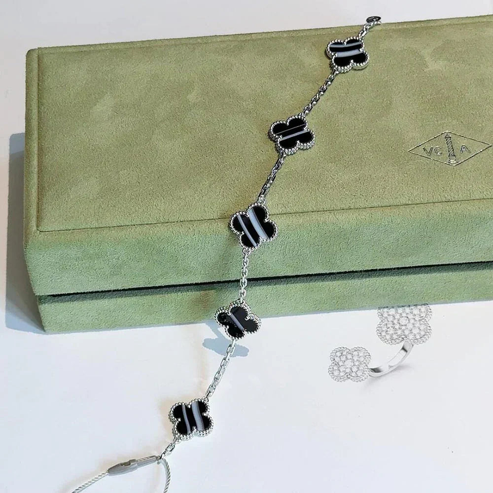 [⭐Hevara Jewelry] CLOVER 5 MOTIF PULSAR STONE BRACELET COLLECTION