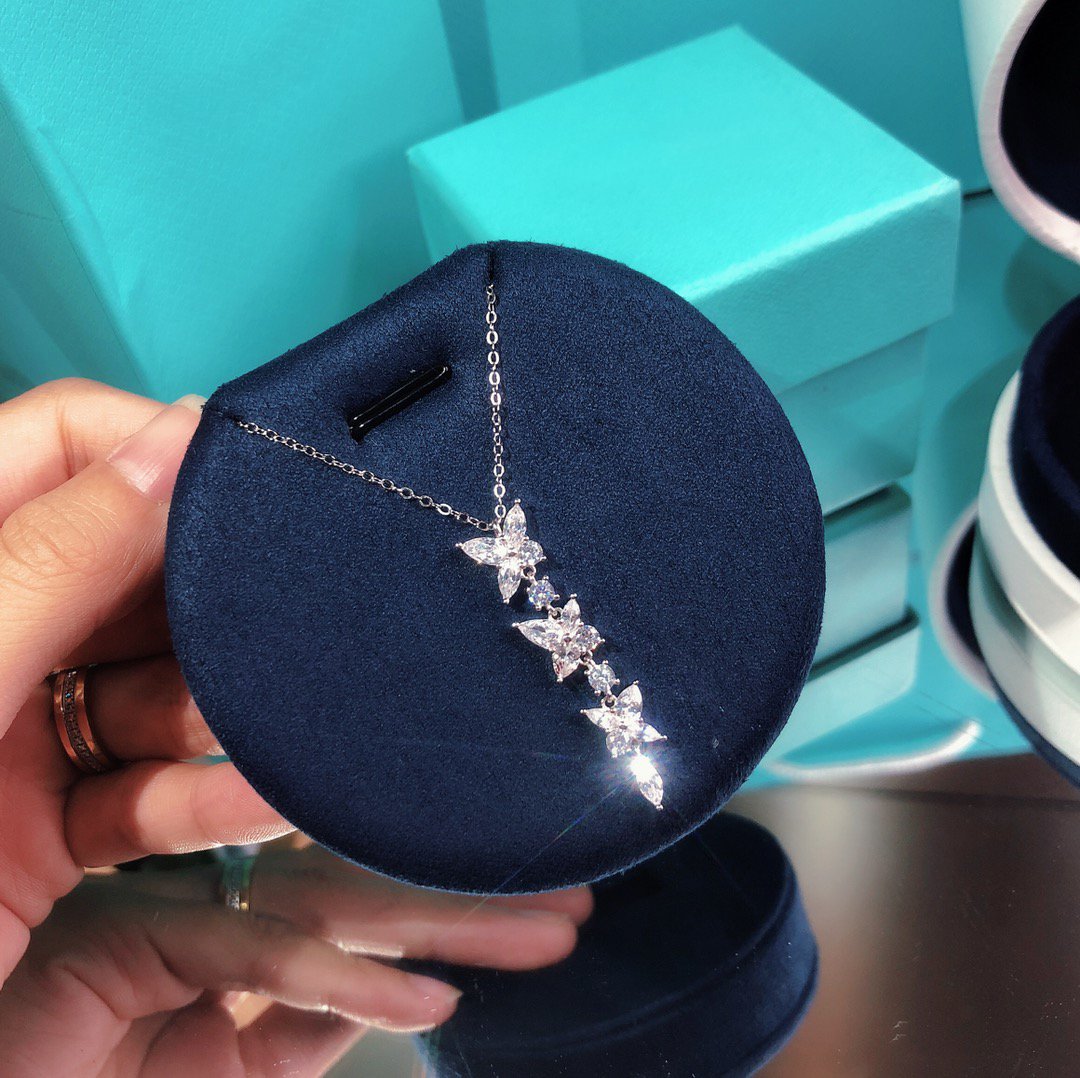 [Hevara Jewelry]MIXED CLUSTER DIAMOND DROP PENDANT