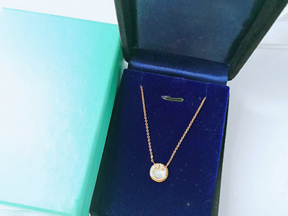 [Hevara Jewelry]DIAMOND AND MOTHER PEARL CIRCLE NECKLACE PENDANT