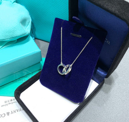 [Hevara Jewelry]INTERLOCKING CIRCLES PENDANT SILVER SMALL NECKLACE