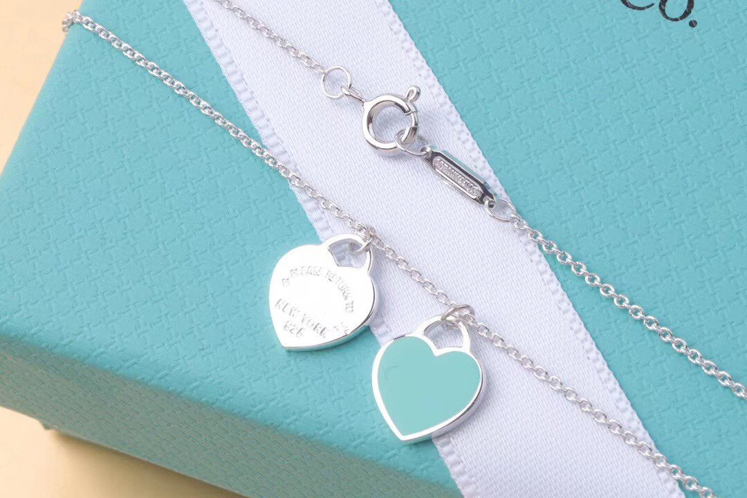 [Hevara Jewelry]DOUBLE HEART TAG PENDANT SILVER MINI NECKLACE