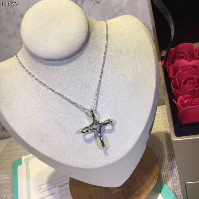 [Hevara Jewelry]CROSS NECKLACE STERLING SILVER MATERIAL