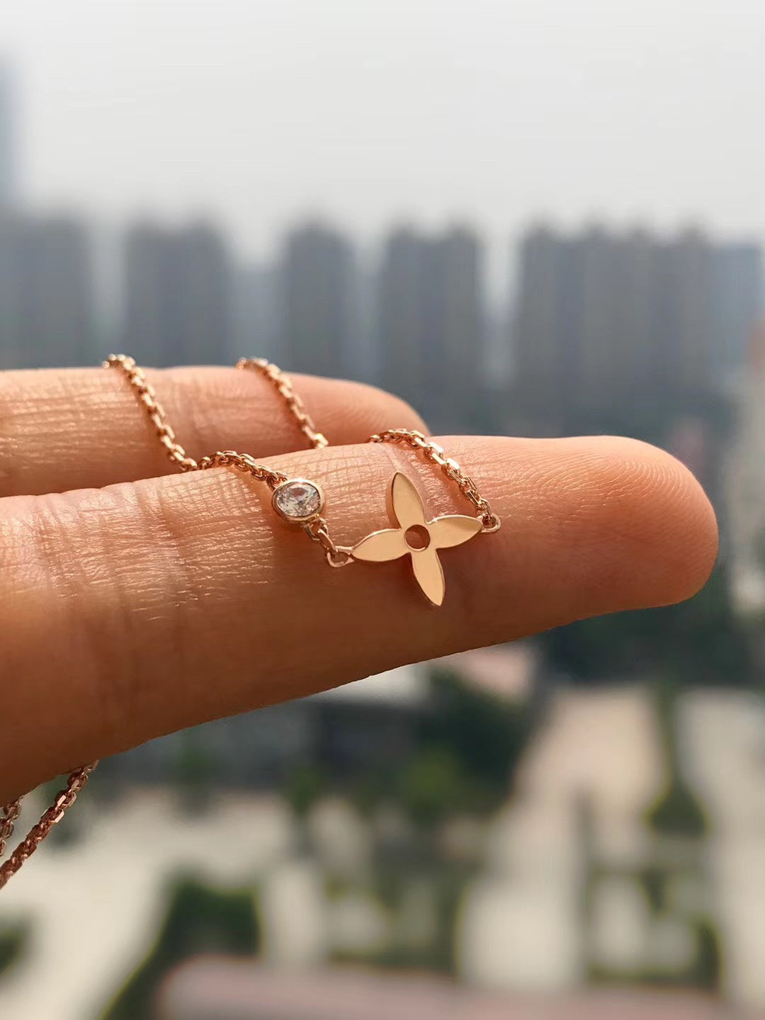 [⭐Hevara Jewelry]BLOSSOM PENDANT PINK GOLD AND DIAMOND