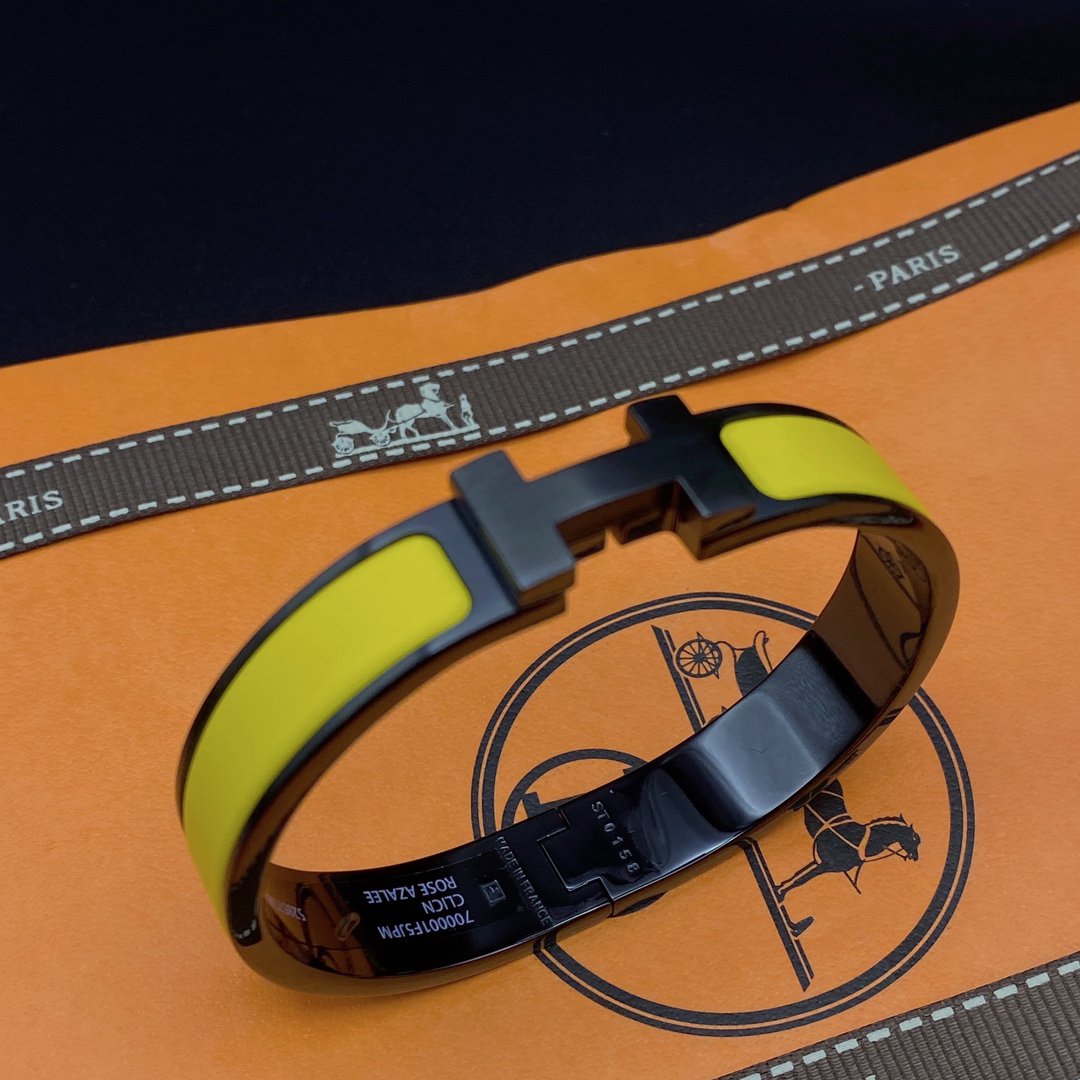 [⭐Hevara Jewelry]CLIC HM SO BLACK YELLOW BRACELET