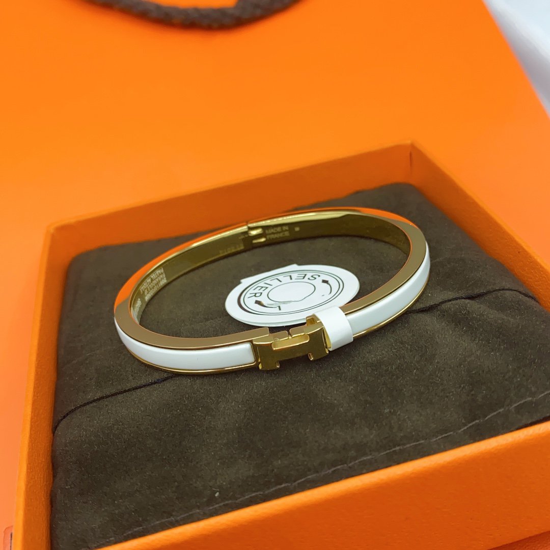[⭐Hevara Jewelry]CLASSIC HM CLIC WHITE 8MM ENAMEL BRACELET