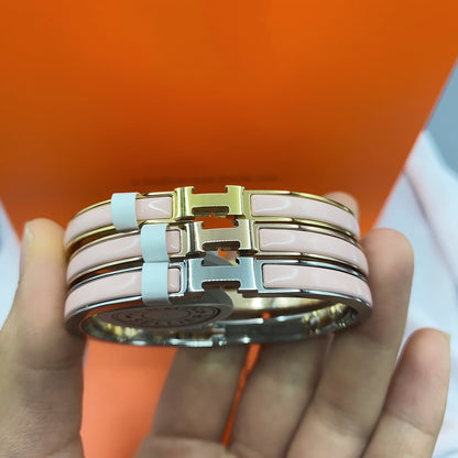 [⭐Hevara Jewelry]CLASSIC HM CLIC  PINK 8MM ENAMEL BRACELET
