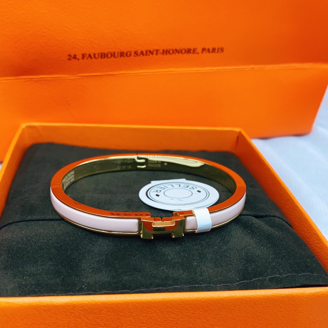 [⭐Hevara Jewelry]CLASSIC HM CLIC  PINK 8MM ENAMEL BRACELET
