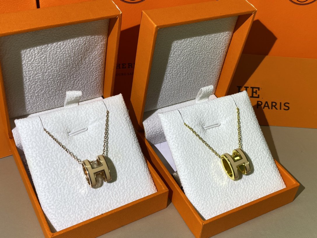 [⭐Hevara Jewelry]HM CLIC YELLOW ENAMEL GOLD NECKLACE