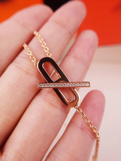 [⭐Hevara Jewelry]HM FIRE PIG NOSE NECKLACE TRENDY STREET
