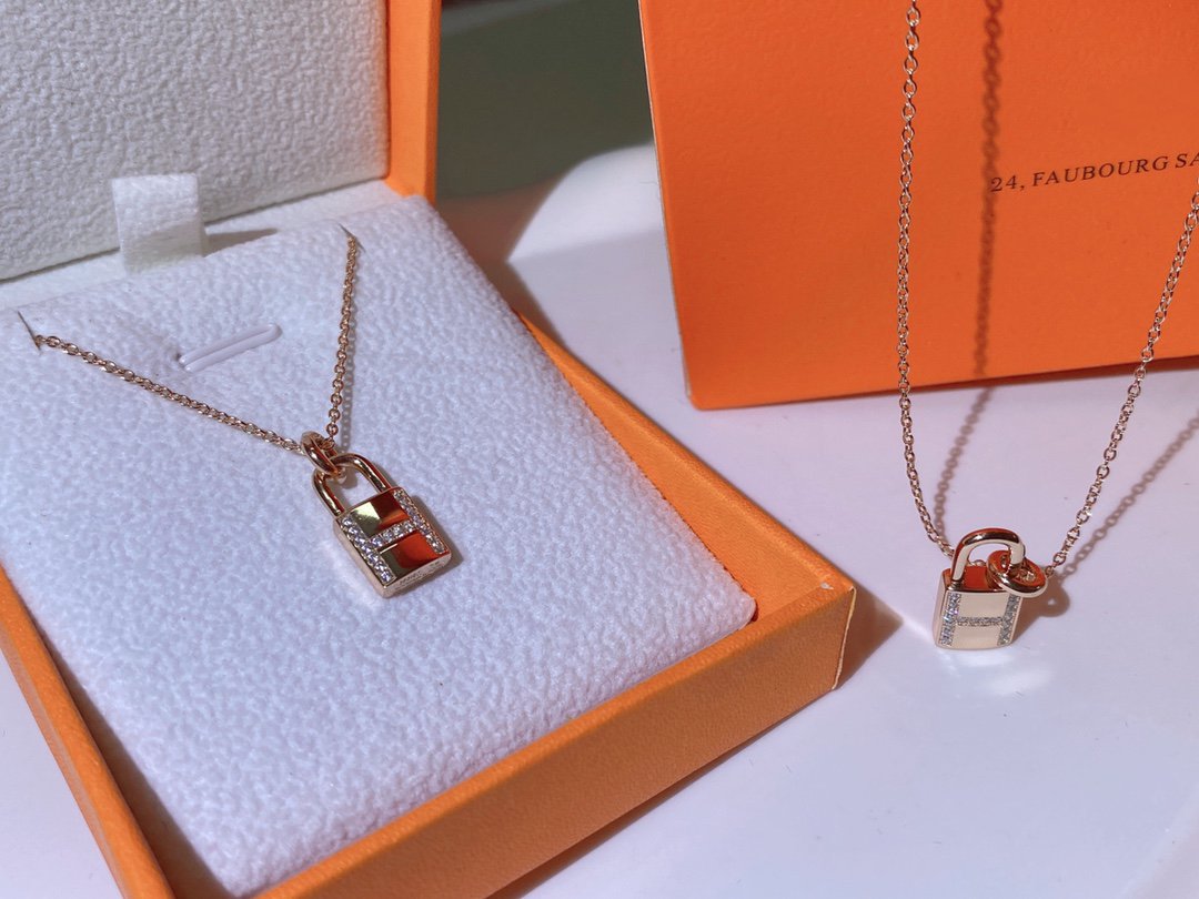 [⭐Hevara Jewelry]HM ADVANCED NICHE LOCK HEAD NECKLACE DIAMONDS
