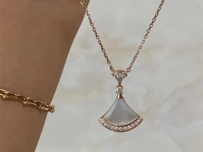[⭐Hevara Jewelry]DREAM NECKLACE MOP PINK GOLD DIAMOND