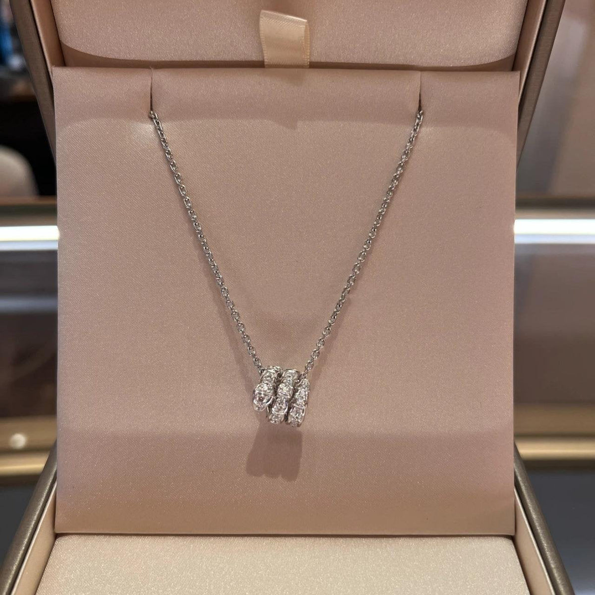 [⭐Hevara Jewelry]SERPENTI  NECKLACE DOUBLE RING DIAMOND