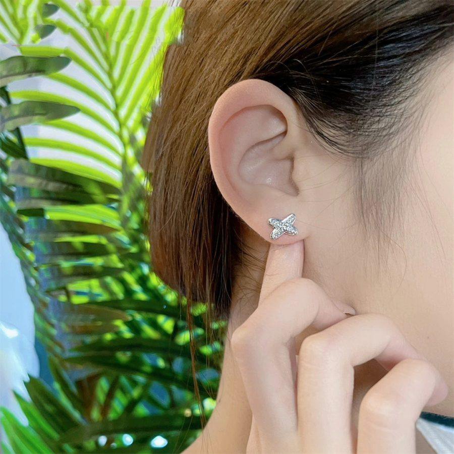 [⭐Hevara Jewelry]JEUX DE SILVER DIAMOND EARRINGS