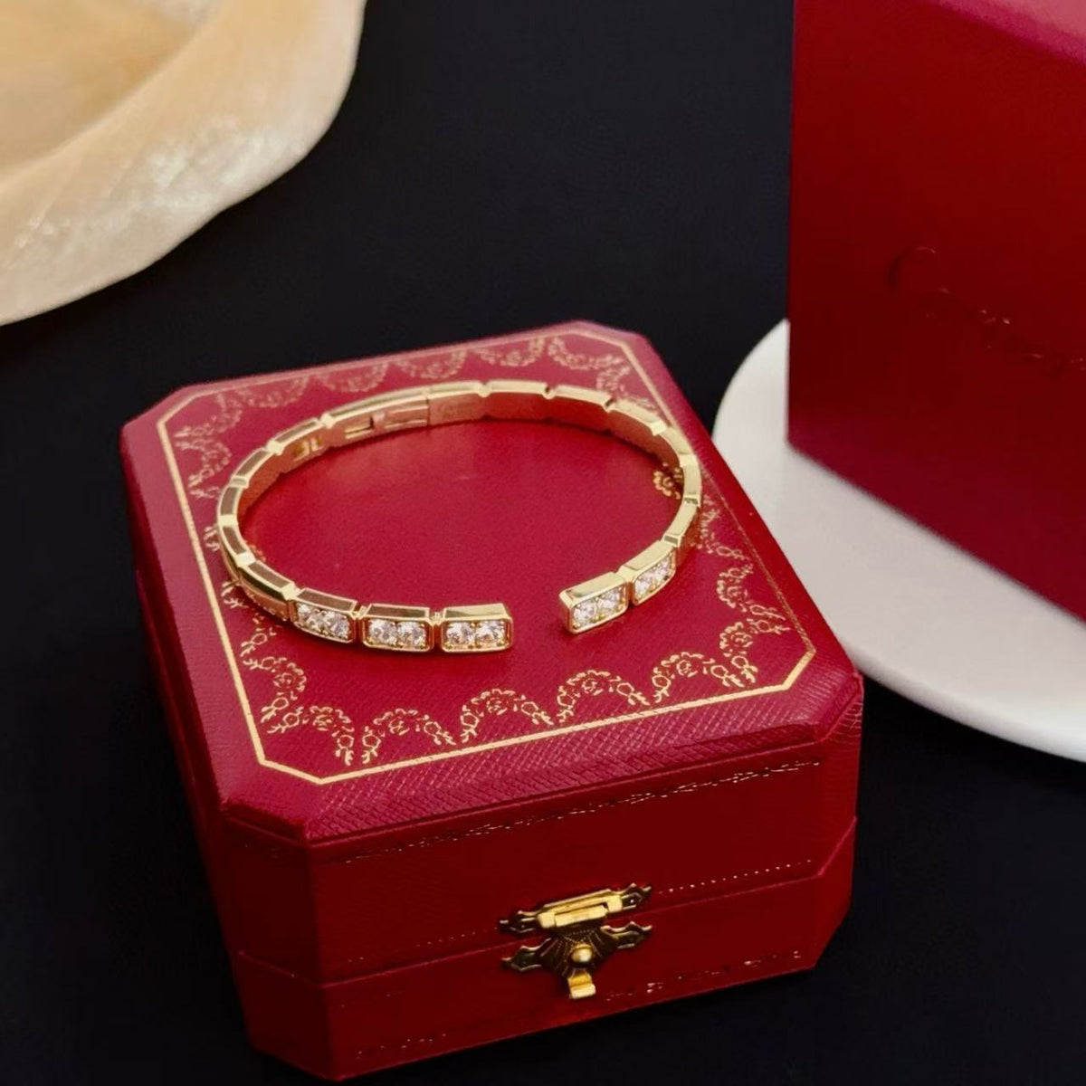[⭐Hevara Jewelry jewelrys]LOVE DIAMOND OPEN  BRACELET