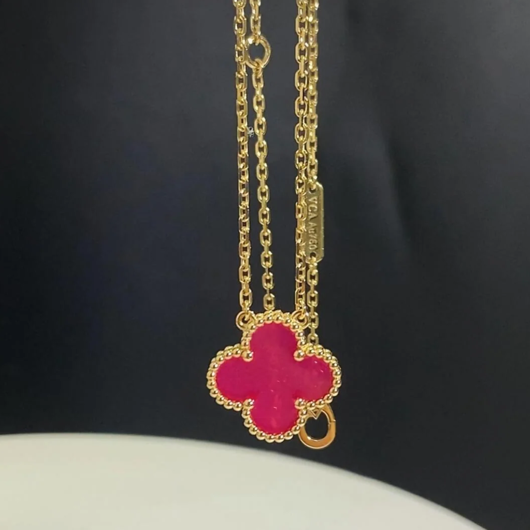[⭐Hevara Jewelry] NEW CLOVER 15MM PINK ENAMEL NECKLACE