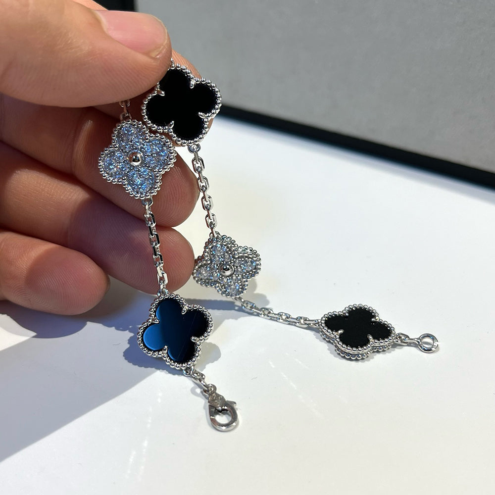 [⭐Hevara Jewelry] CLOVER 5 MOTIF ONYXS BRACELET COLLECTION