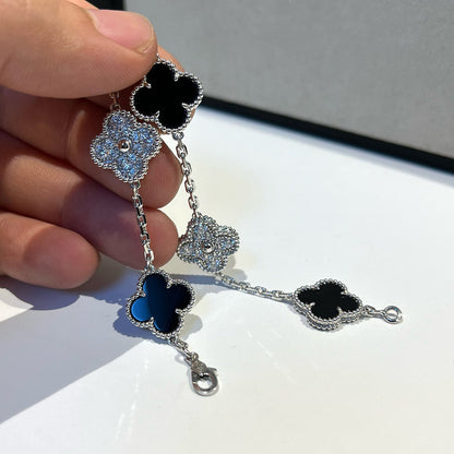 [⭐Hevara Jewelry] CLOVER 5 MOTIF ONYXS BRACELET COLLECTION