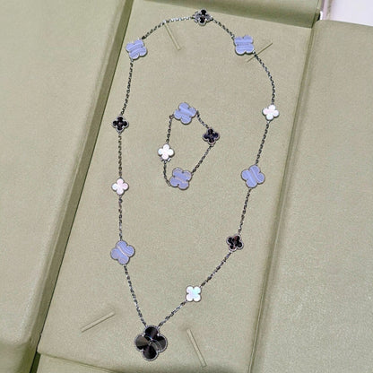 [⭐Hevara Jewelry]DETACHABLE CLOVER 15(11+4) FLOWER SILVER NECKLACE SET